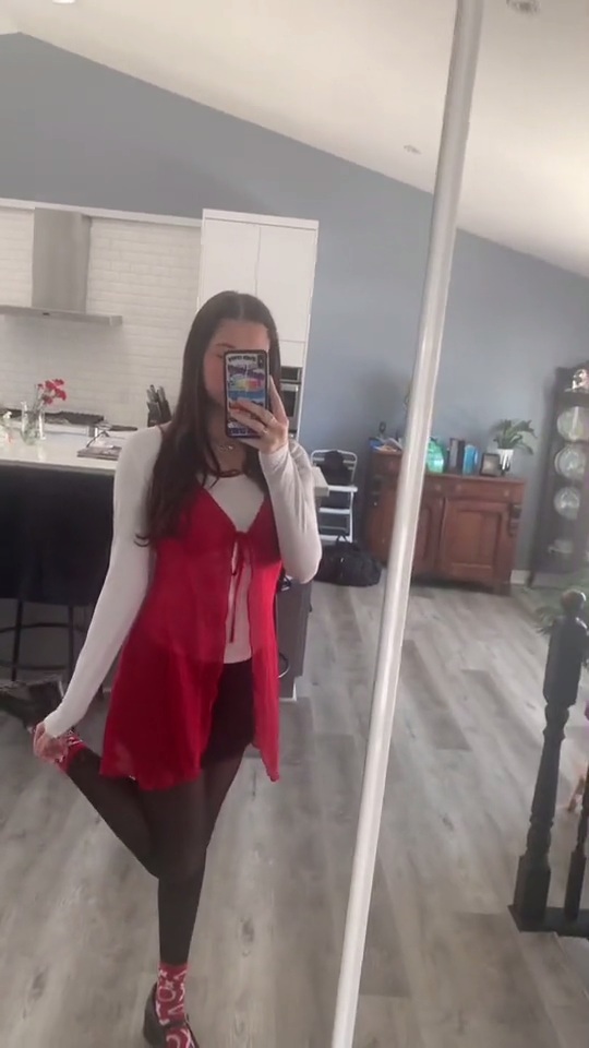 1/3 Valentines Day outfits lol