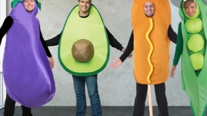 Your on a date an you go to a costume party what costume would make?