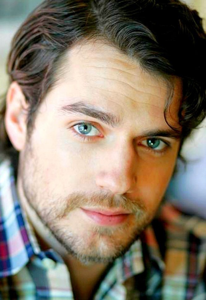 How many females like guys with beards?