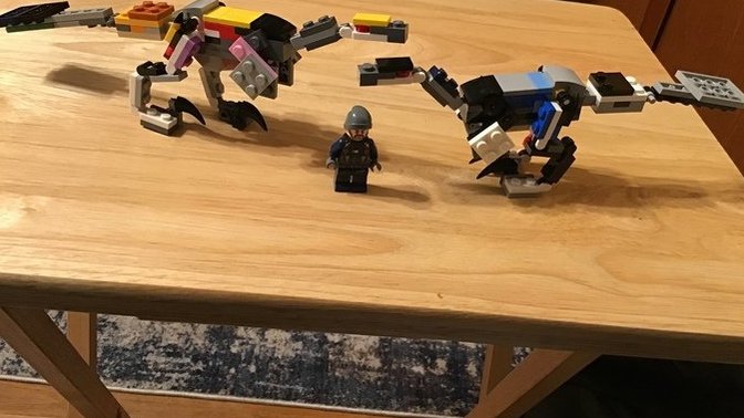 What’s a good explanation for the size of these Utahraptors?