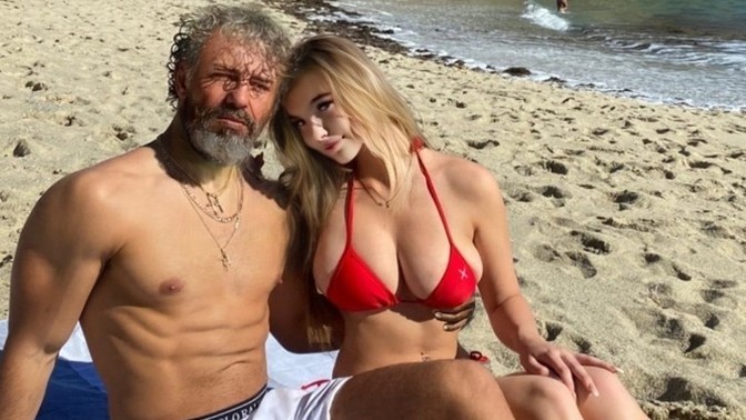 If a guy asked you to go to the beach with him, would you consider that a date?