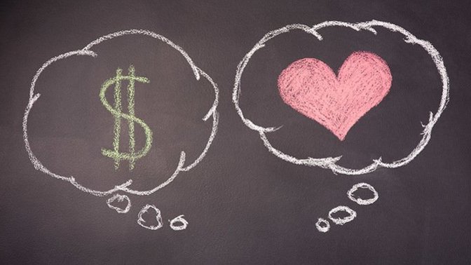 Which is more of a priority to you: Making money 💰 or finding love?