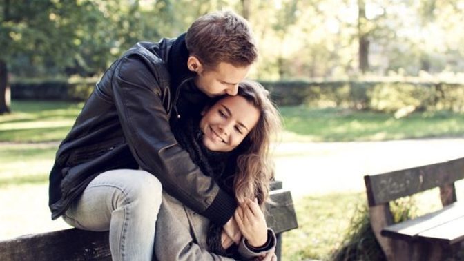 Guys, what type of girl do you prefere in a relationship?