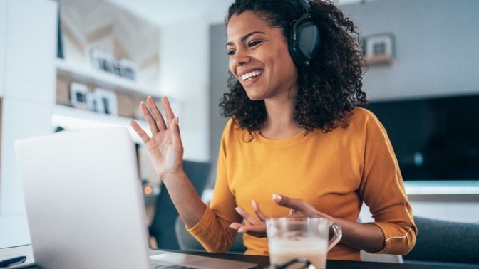 When it comes to dating, would you rather meet someone in person or online?