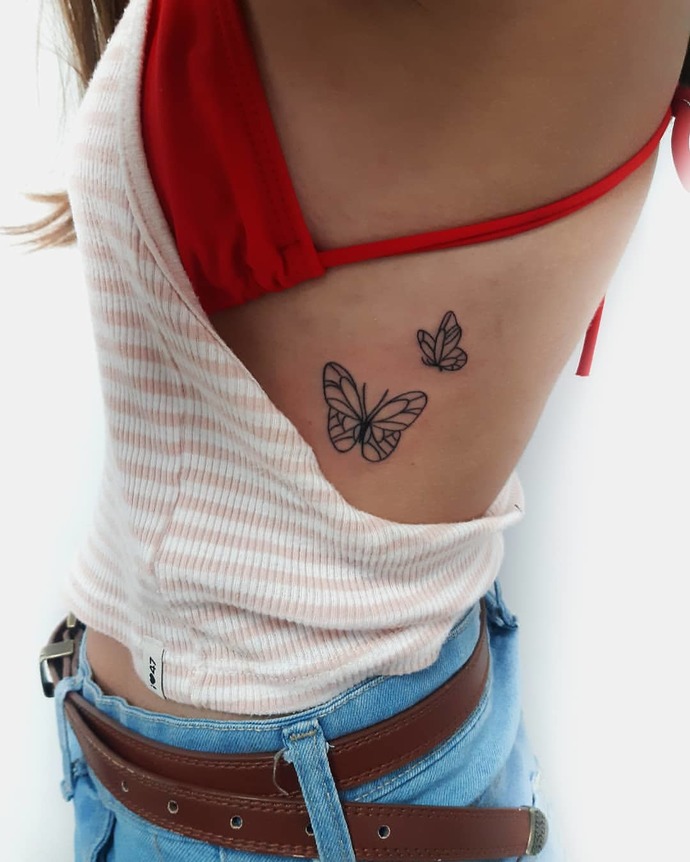 How many people do you know that have a side rib tattoo?