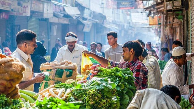 What places would you advise a first time tourist to India to go and see?