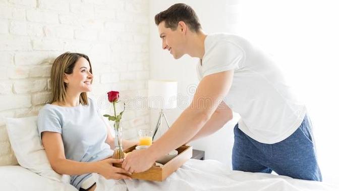 If one devoted their entire life to another person and lived only for them, would you consider that a good/noble choice or a bad/foolish choice?