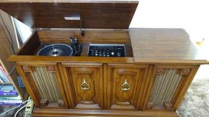Who remembers when a stereo was made this way?