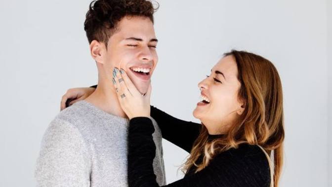 Which traits/things do women notice first in a man and how do they choose their Partners?