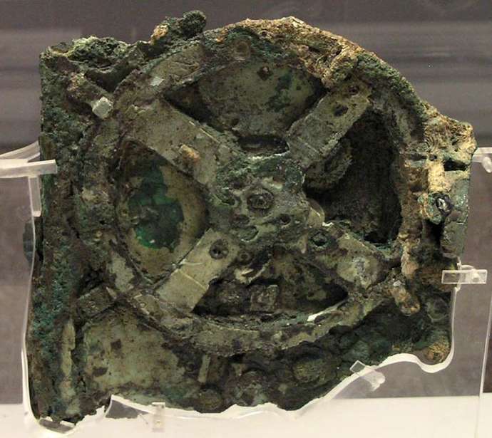 Antikythera Mechanism found in ancient shipwreck is a computer of some type