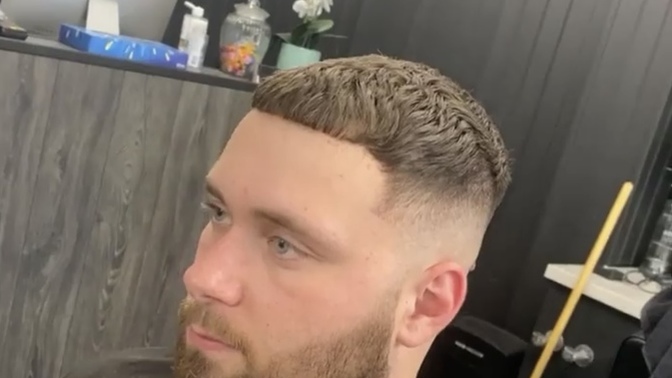 Girls, Do you like this hairstyle?