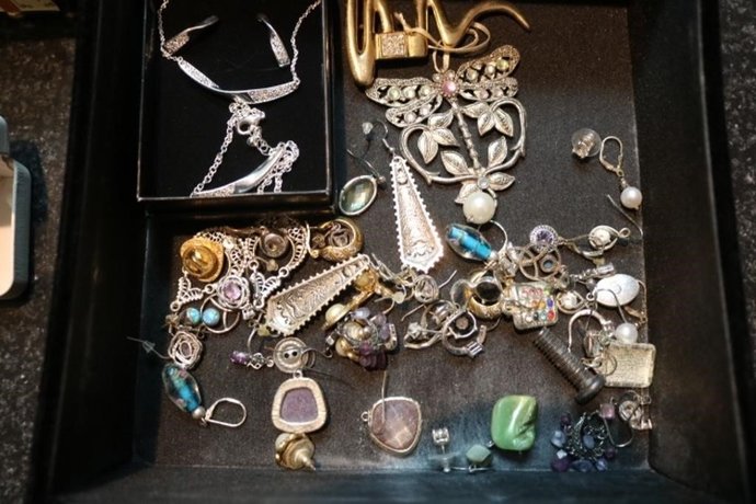 What is best item I am bidding on?