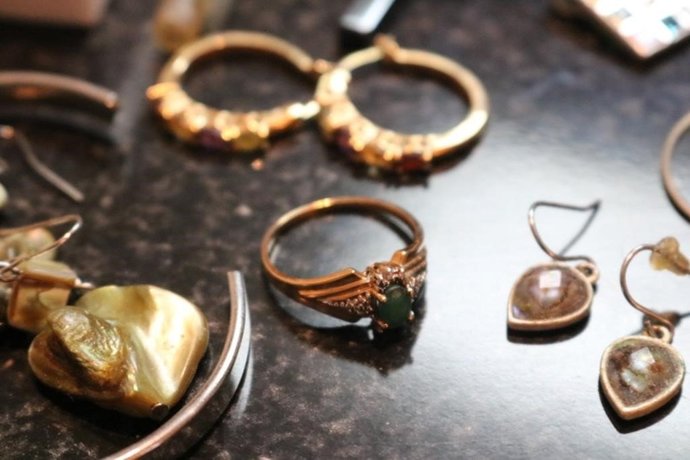 What is best item I am bidding on?