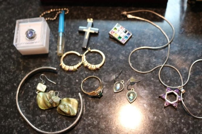What is best item I am bidding on?