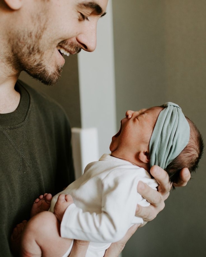 Do you think the father should have a say in a situation where the mother wants to abort but he wants to keep the baby?