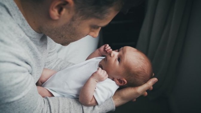 Do you think the father should have a say in a situation where the mother wants to abort but he wants to keep the baby?
