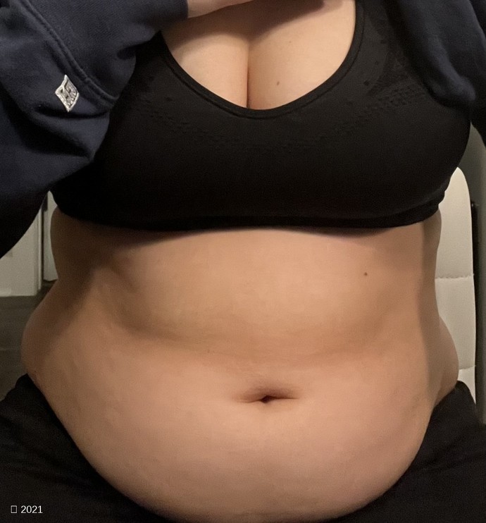 Does this girl look curvy or fat?