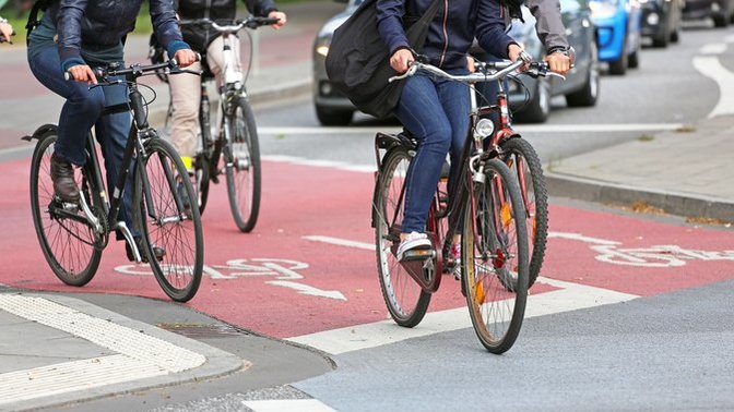 Do you feel like it would be better for bicyclists to ride on the sidewalks instead of in the streets?