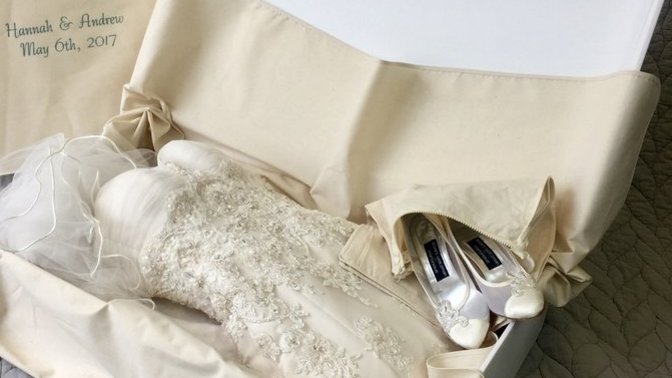 A Guys Question to Girls: am I being too sensitive that my wife kept her old wedding dress from a previous marriage?