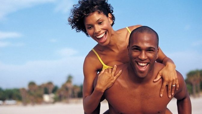 Based off of looks only, what makes you interested in dating someone?