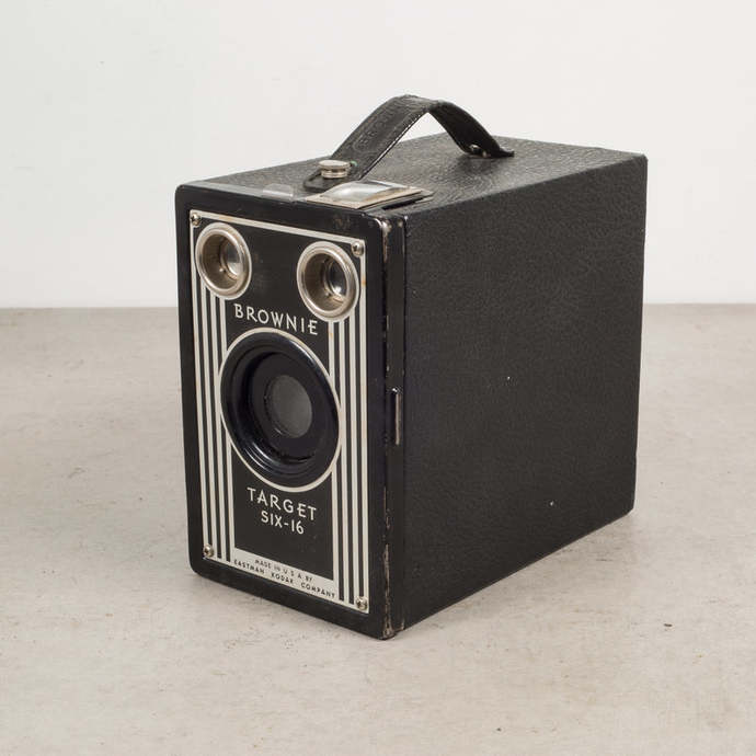 Do you have a photo of an old house your family once lived in?
