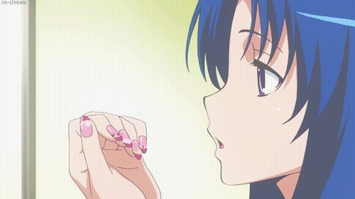 Do you think girls look pretty wearing nail polish?