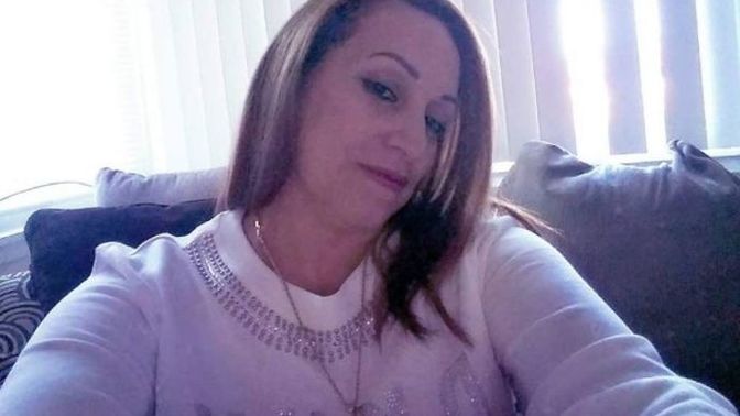 This woman was beheaded by her boyfriend infront of her 2 children. Would you have shot him on the spot if you were the police officers?
