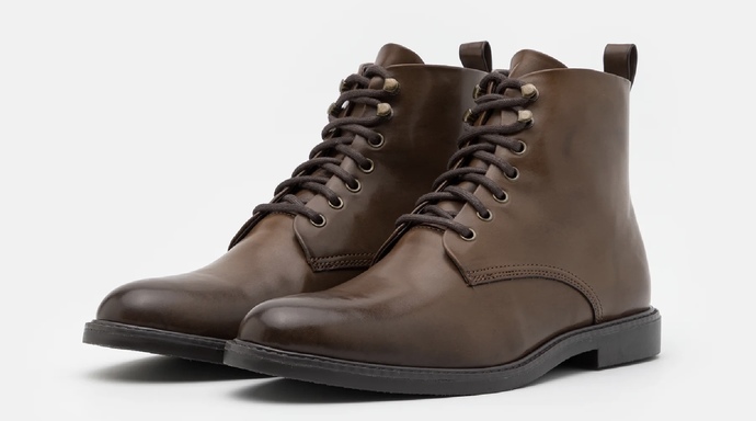 Which boots look the most attractive?
