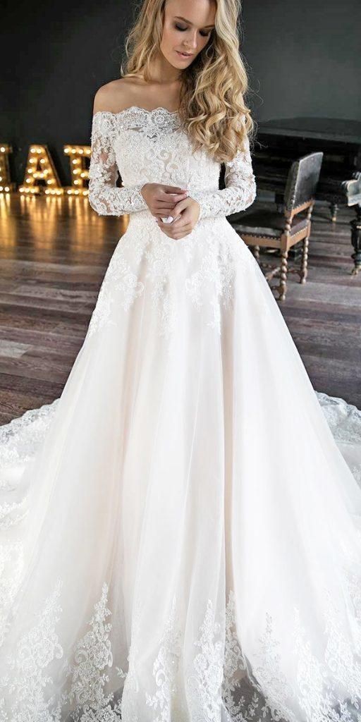 Girls - how much cleavage should a wedding gown show?