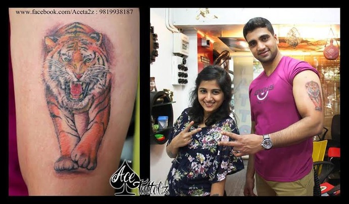 Which shoulder design tattoo look better on a man?