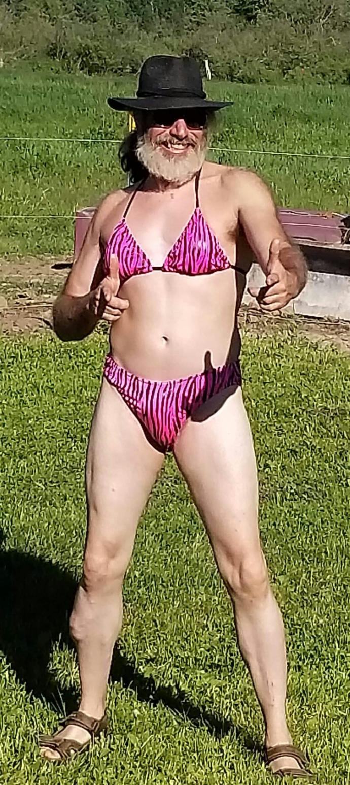 How do you feel about public pools? Do you like using them?