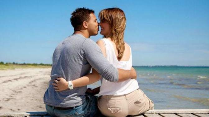If a 25 year old guy and a 40 year old woman are compatible maturity wise/life goal wife could a relationship work out long term?