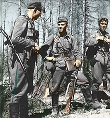 Finnish soldiers during the Winter war wearing Jodhpur pants and jackboots