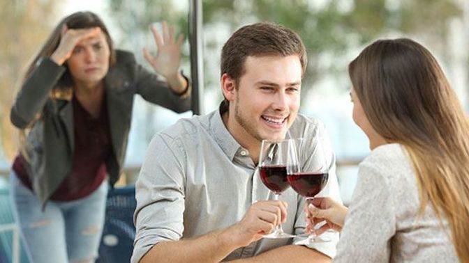 If your friend knew your girlfriend cheated, would you want him to tell you, or would you not want to know and stay happy with your lover?