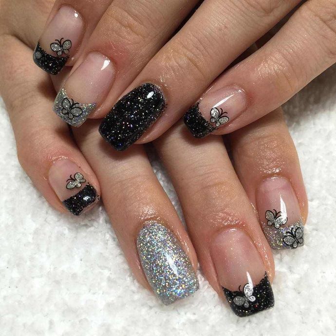 What color should I get my nails done for prom?