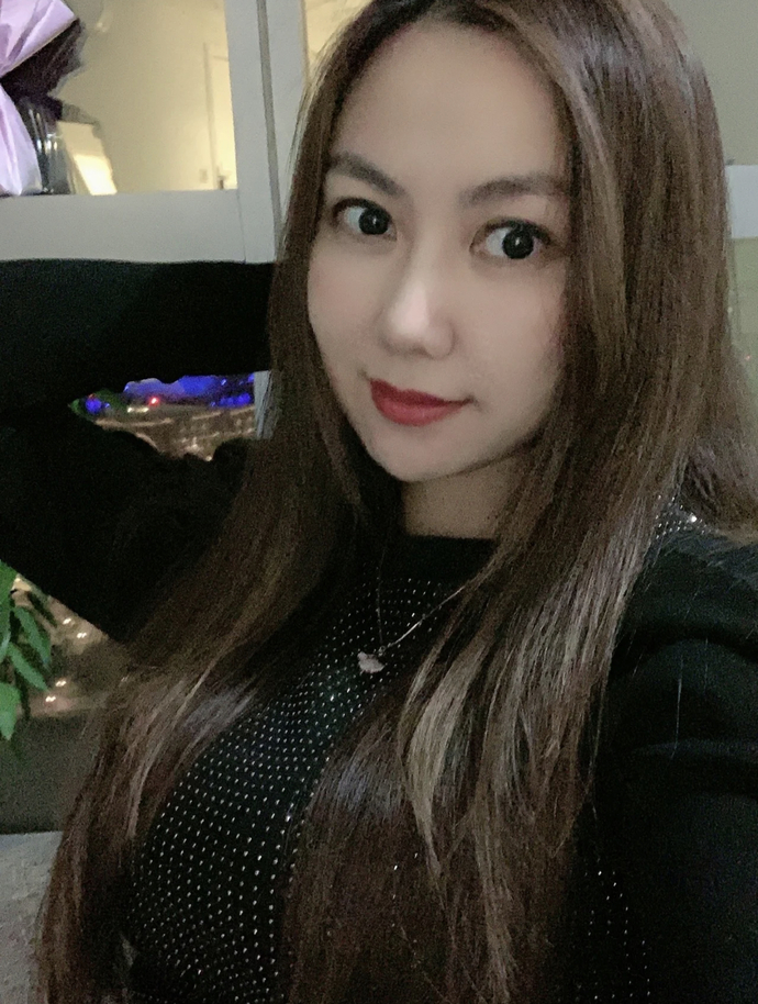 为您的图像添加标题...
