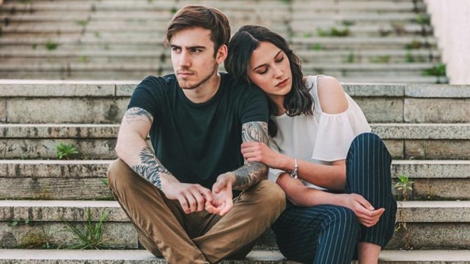 True or false: men and women can’t be close friends without one of them catching feelings?
