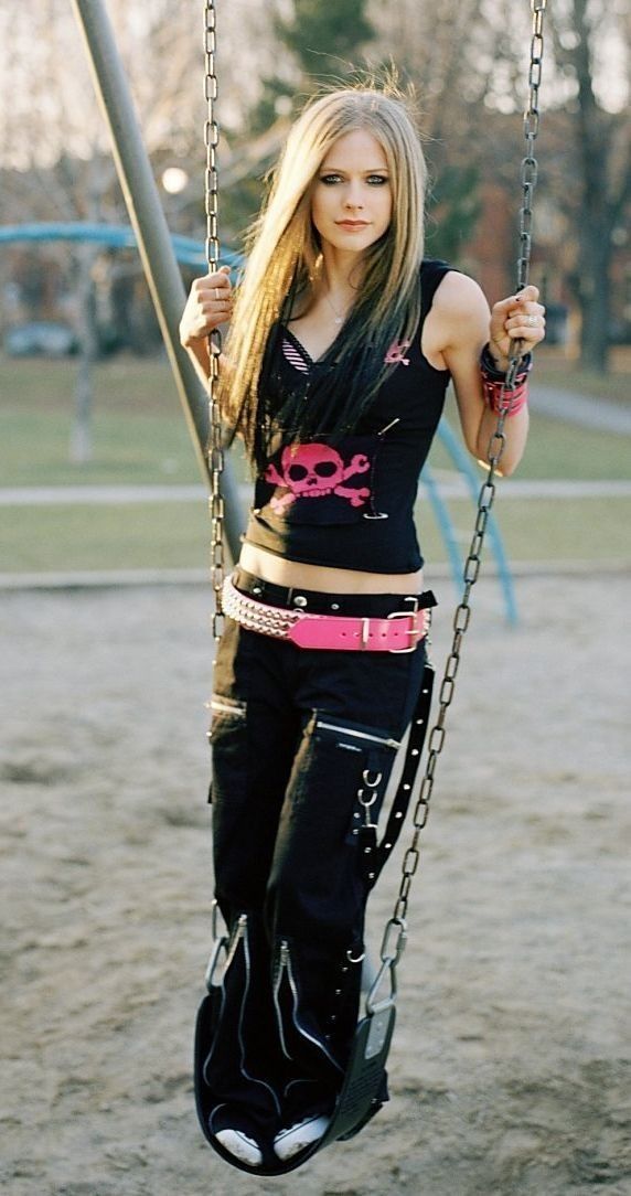 Why do people like goth girls?