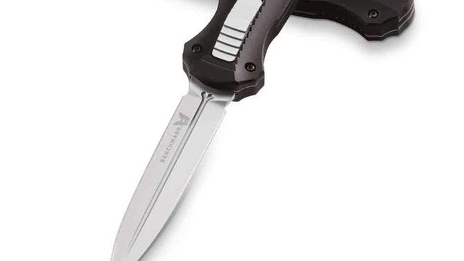 Which is better for self defense?