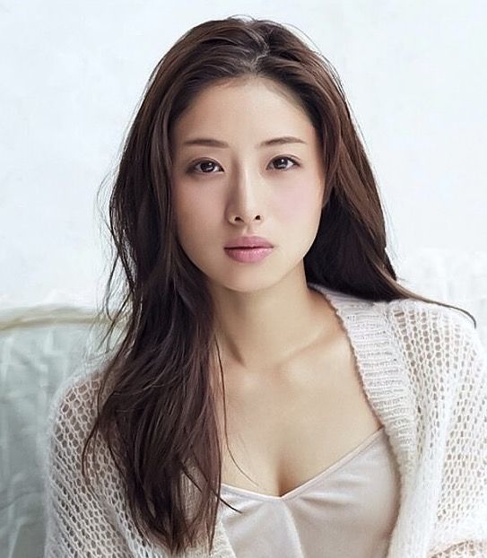Are Russian or Japanese women prettier on the average?