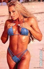 Guys, Girls, Which woman is sexier and beautiful to you?