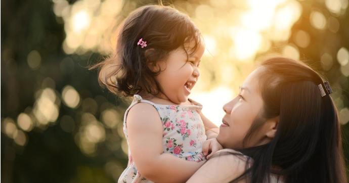 Do you find it attractive when you see a woman/man who is good with kids?