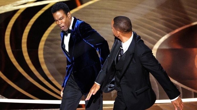 Did anyone see Will Smith Assault Chris Rock 😲 😮 😲 😮 😲 😮 😲 ?