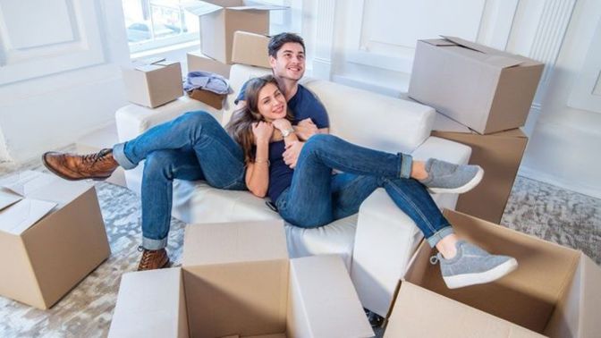 How quickly would you move in with someone after starting a relationship?