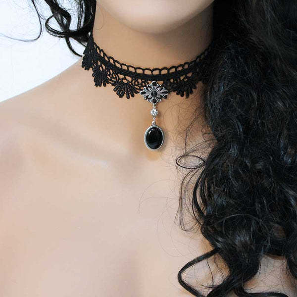 Do you like chokers?
