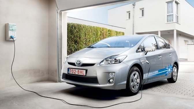 Anyone here own an electric car or have any experience with one?