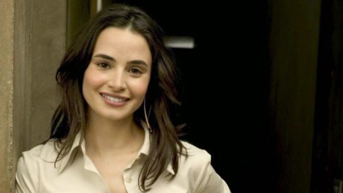 Argentinian Women vs Italian Women: Which one do you find more beautiful on average?