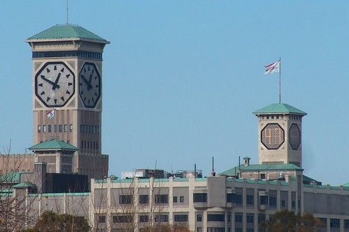 Would you show photos of your home town?