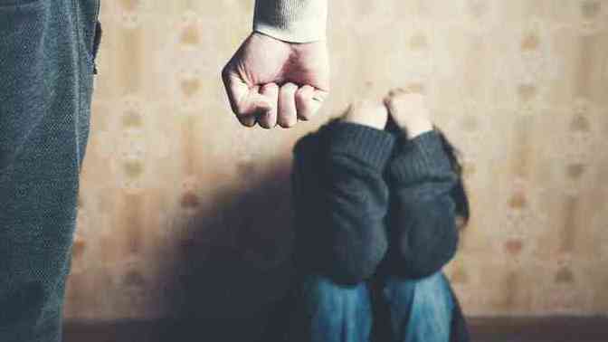 Do guys not want to date girls who were in a physically abusive relationship?