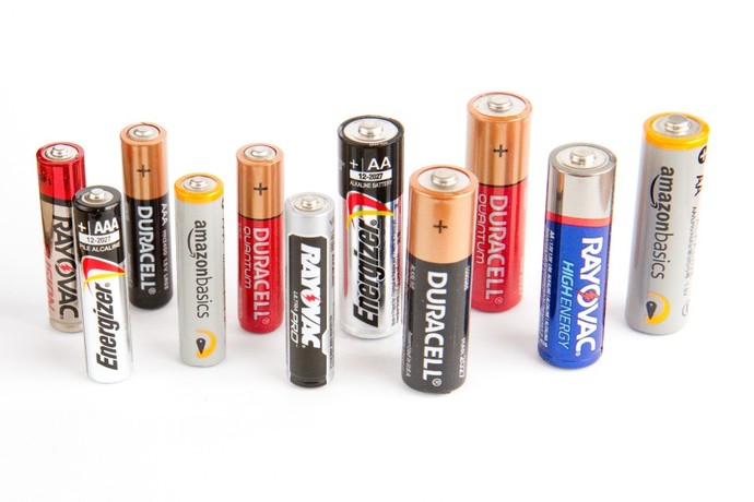 What is the best rechargeable batterys and battery charger?